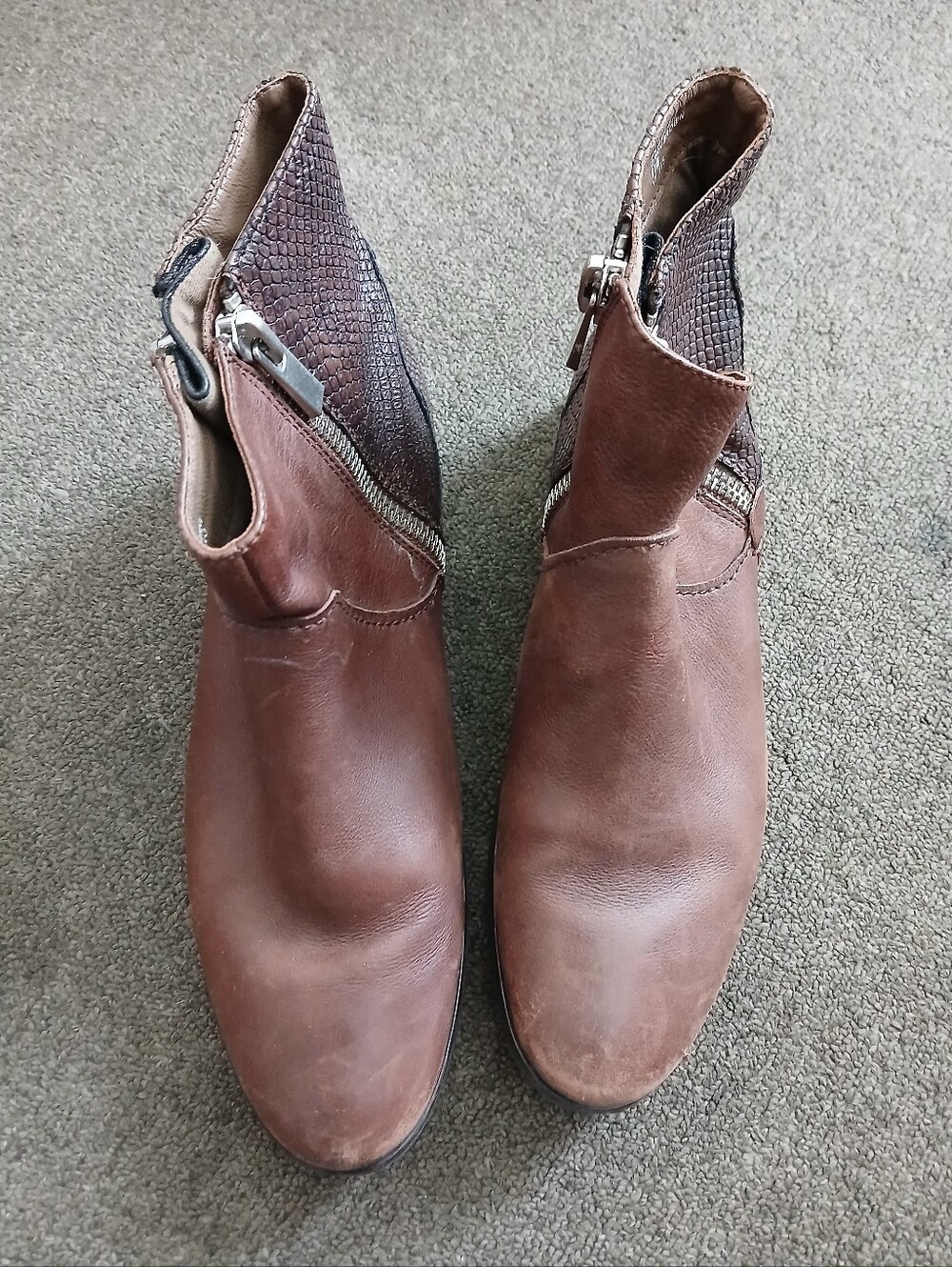 Earthies Dark Sintra 2 Brown Wonen's Leather Zipper Ankle Boots Size 11 B.